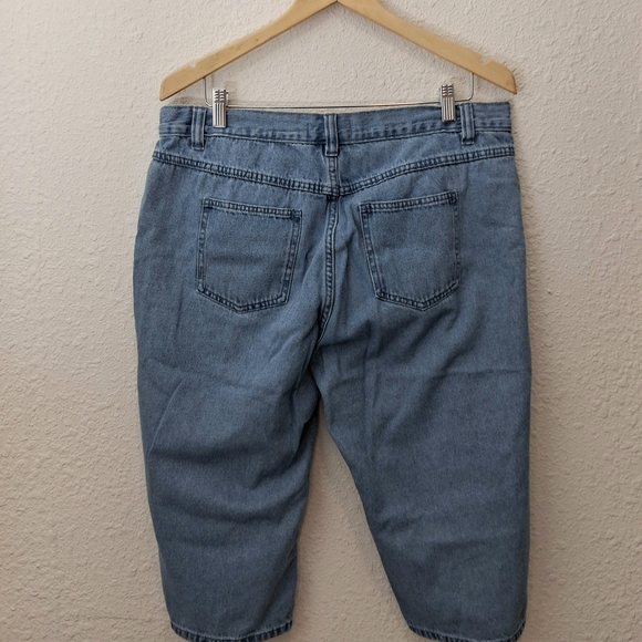 Woman Within Capri Denim Jeans : Size 18WP : Natural Fit : RN# 88842 - Picture 8 of 8